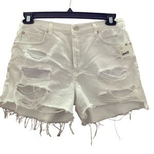 Free People We the Free Maggie Optic White Distressed Shorts, sz 27‎ BNWT